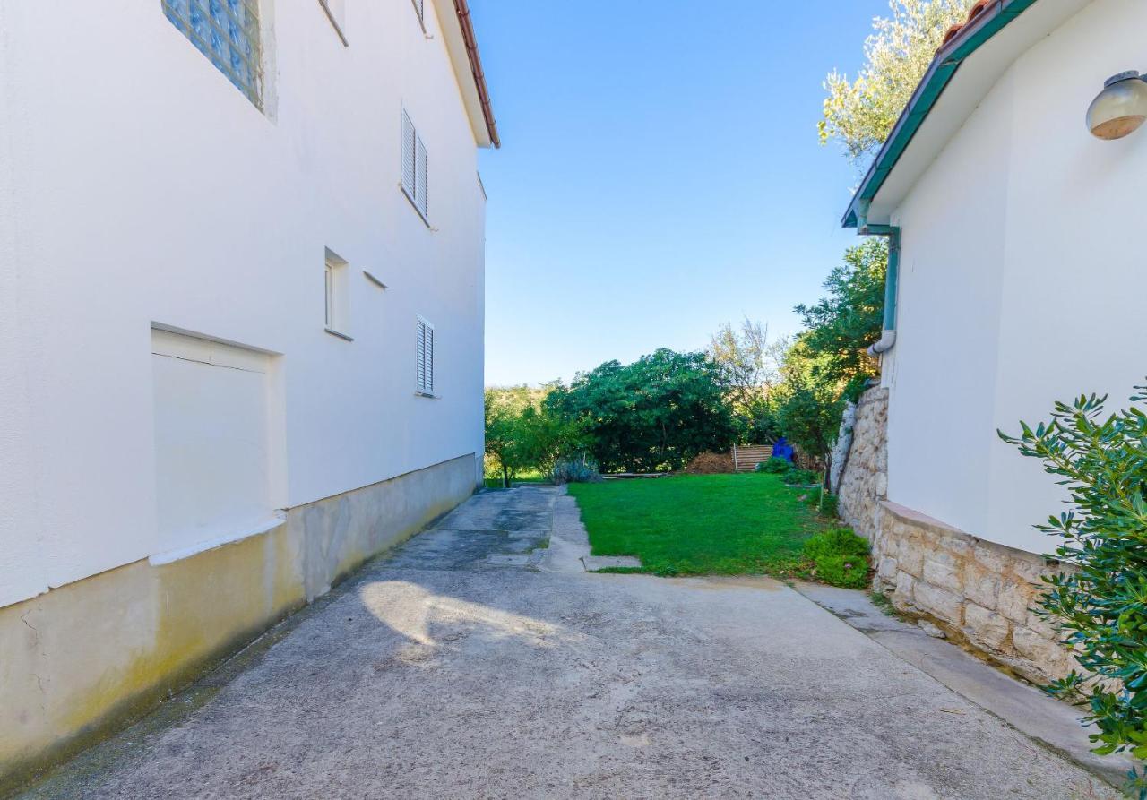 Apartments Anica J Lopar Exterior foto