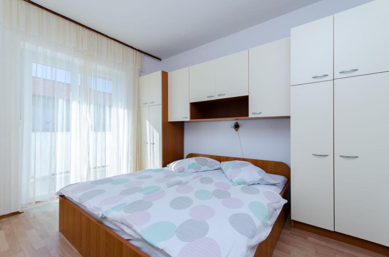 Apartments Anica J Lopar Exterior foto